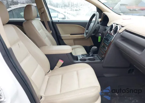 2008 Ford Taurus X Eddie Bauer z USA, uszkodzony, nr VIN 1FMDK07W98GA45863